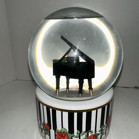 Vintage SAN FRANCISCO MUSIC BOX Company BABY GRAND PIANO Waterglobe 7" Works - Picture 5 of 9